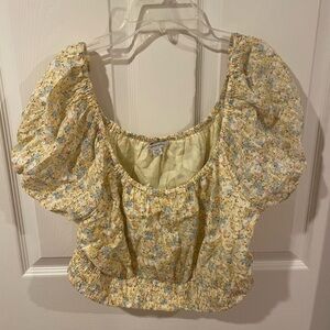 AE floral cropped top size L